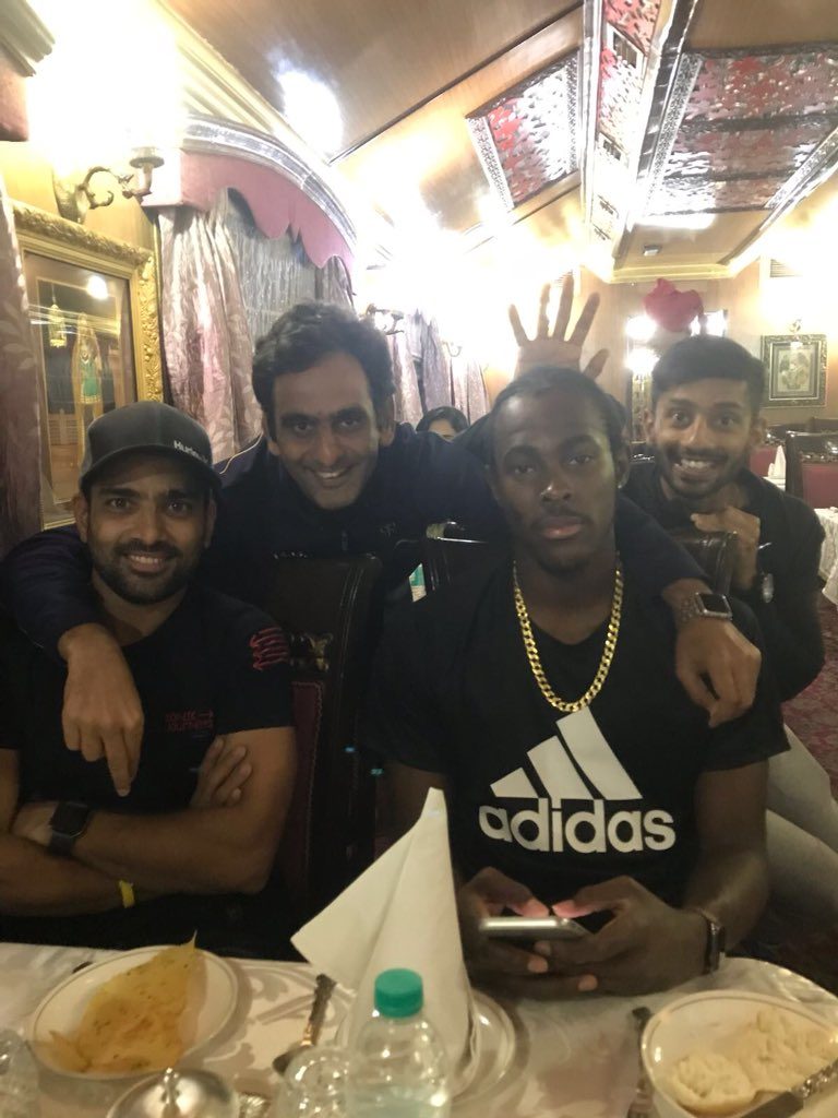 Palace on Wheels Offer Enthralling Ride for IPL Team Rajasthan Royals Palace on Wheels Offer Enthralling Ride for IPL Team Rajasthan Royals