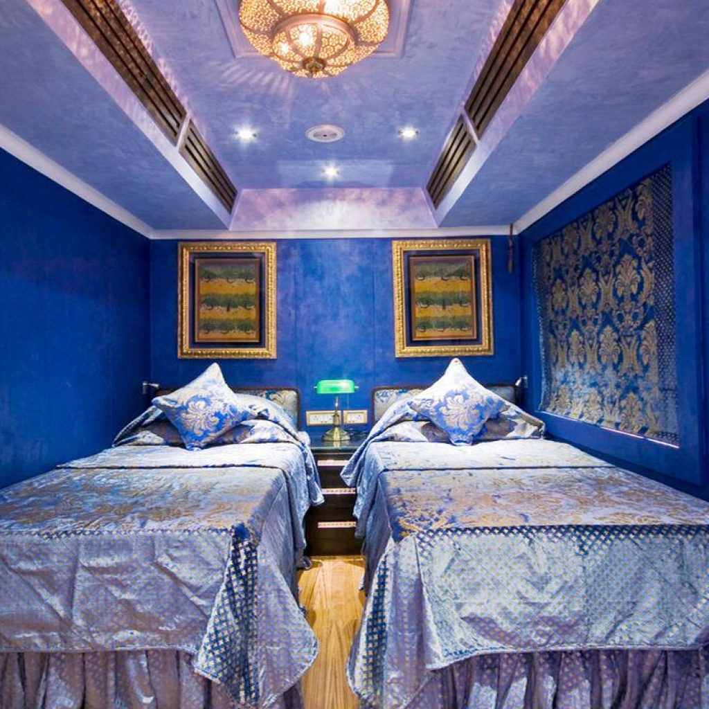 Palace on Wheels Deluxe Bedroom